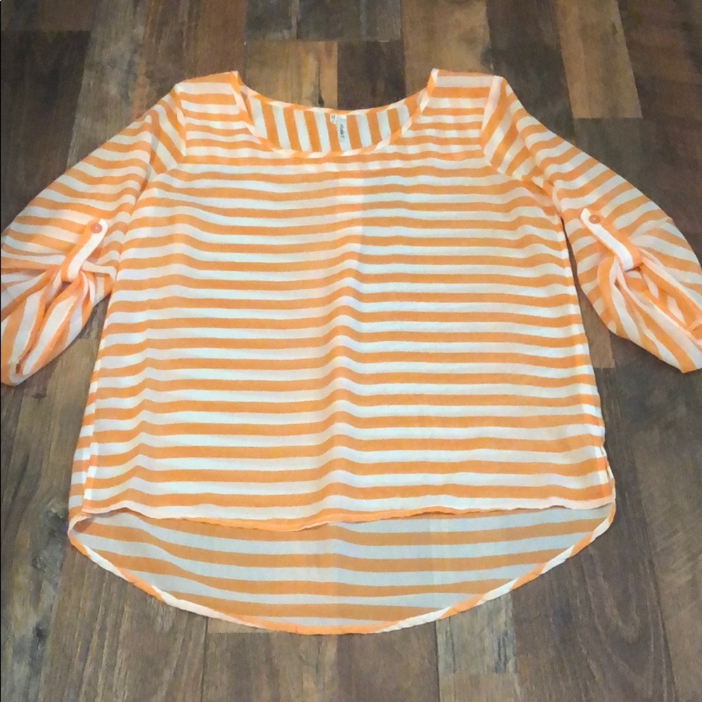Orange and white sheer three-quarter sleeve